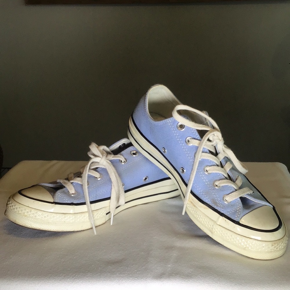 Baby blue Converse!
